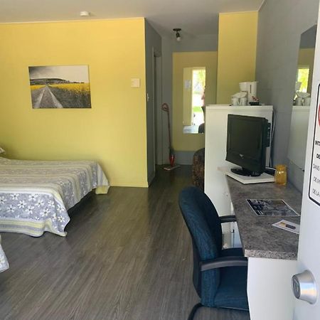 Motel Valois Yl Inc Acton Vale Eksteriør bilde