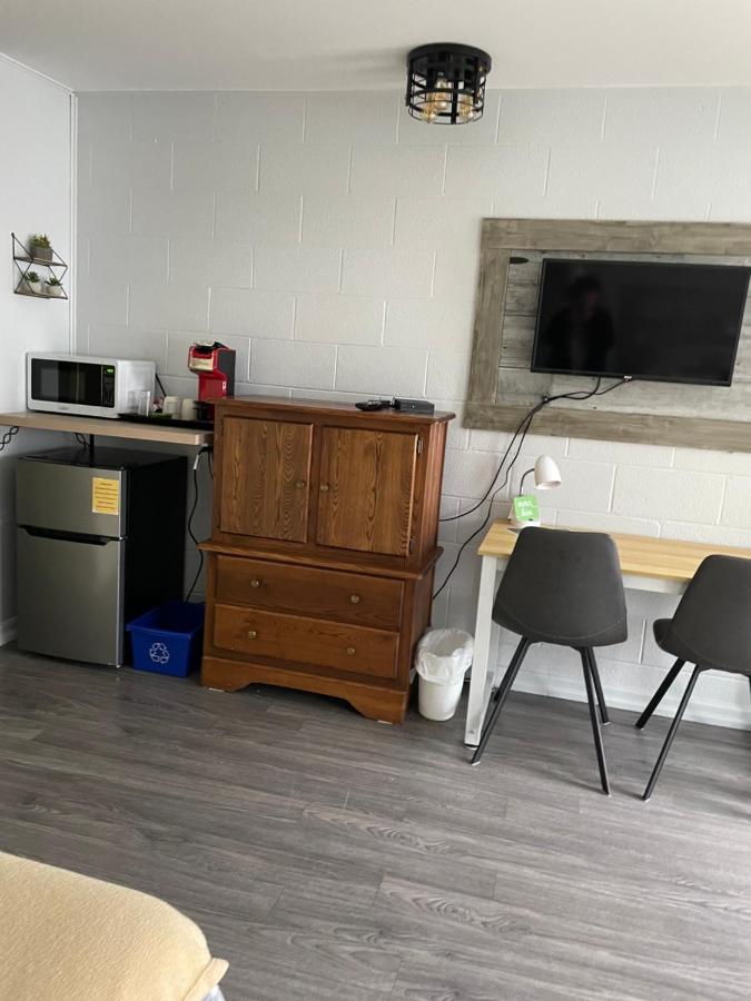Motel Valois Yl Inc Acton Vale Eksteriør bilde